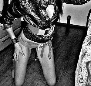 Meet Jenifer (21) | Texas Adult Dating Profile