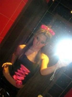 Connect with Lauryn (26) in New York | Adult Dating