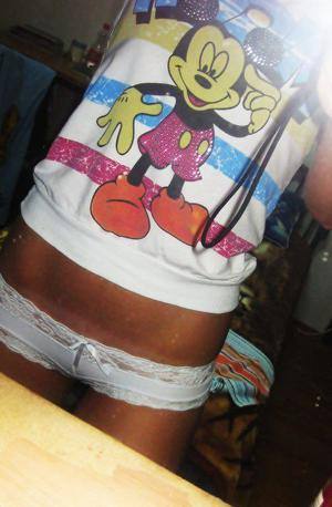 Meet Elyssa from Illinois (18) | Discreet Adult Dating