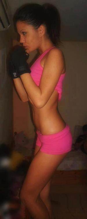 Local profile photo of Cristal, 25, in Illinois