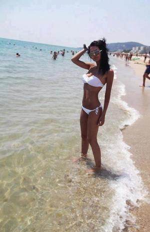 Dating profile image of Vivian, age 30, Tennessee