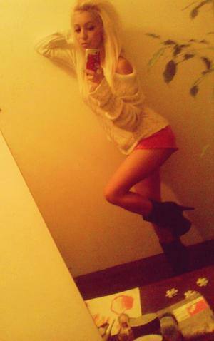 Meet Isabell (24) from North Carolina | Same-Night Dating