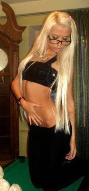 Chat with Carla (29) | California Hookups Available Now
