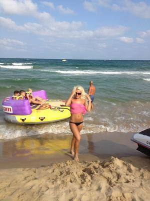 Photo of Patience (20) from Tilton Northfield, NH dating profile