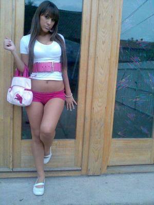 Chat with Elaine (18) | District Of Columbia Hookups Available Now