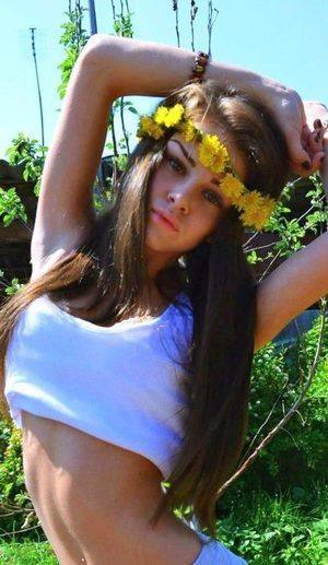 Chat with Johanna (20) | New Brunswick Hookups Available Now