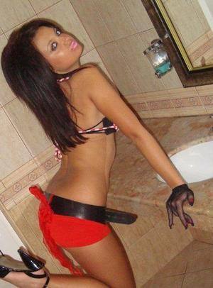 Meet Anabella (23) from New York | Same-Night Dating