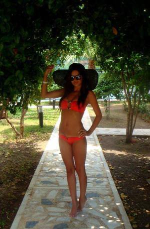 Meet Emmalee (23) from Massachusetts | Same-Night Dating