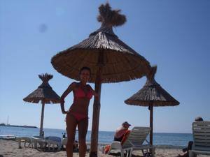 Chat with Justina (19) | New Jersey Hookups Available Now