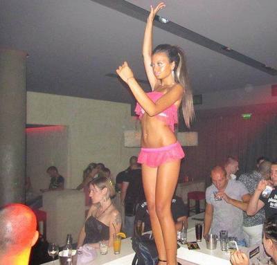 Chat with Carmen (24) | Massachusetts Hookups Available Now