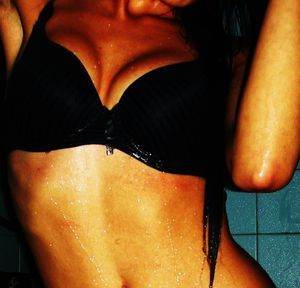 Photo of Karla (25), adult profile in Quebec