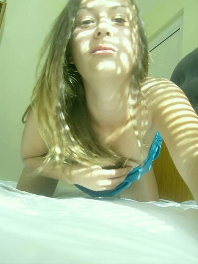 Meet Justine (25) from Arizona | Same-Night Dating