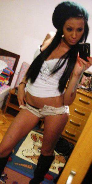 Profile photo for Anissa, 19, Ontario adult dating