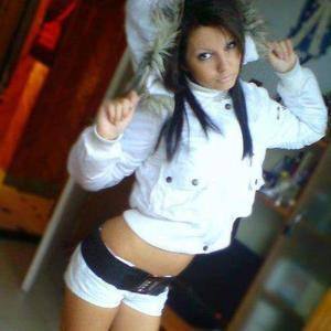 Meet Allison (28) from Michigan | Same-Night Dating