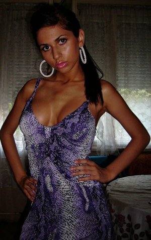 Maryam (20) in British Colombia | Hookup Tonight