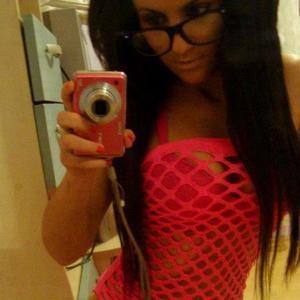 Alaina (22) in Ontario | Hookup Tonight