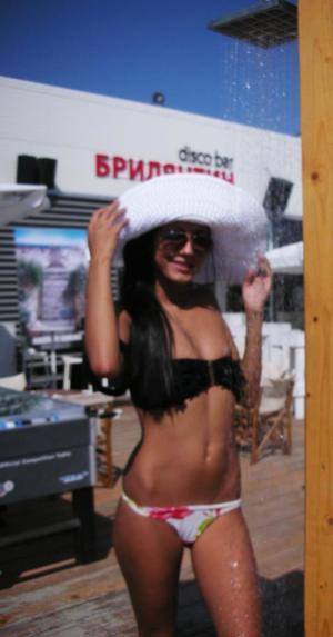 Ellie, 19, Missouri | Tonight Casual Encounters