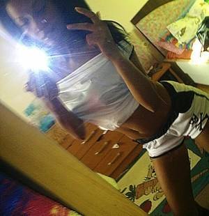 Christa (27) in Tennessee | Hookup Tonight