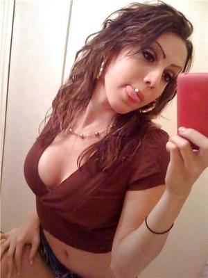 Profile image of Theresa, 19, from Algonquin, IL