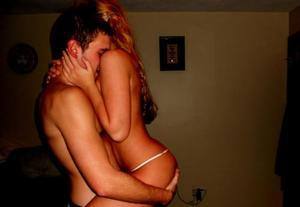 Chat with Baylee (28) | Indiana Hookups Available Now