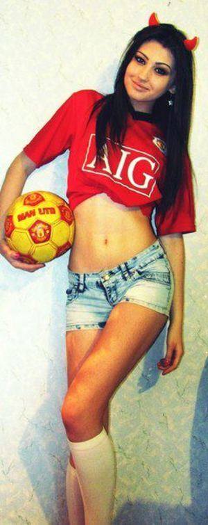 Chat with Karen (20) | Arizona Hookups Available Now