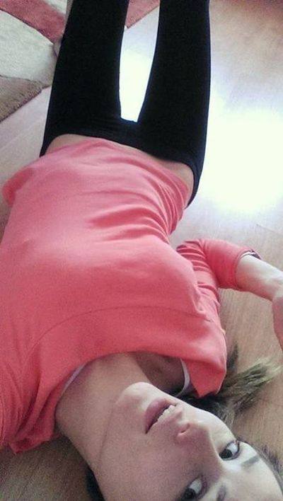 Chat with Diane (29) | Illinois Hookups Available Now
