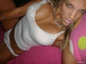 Chat with Janelle (30) | Texas Hookups Available Now
