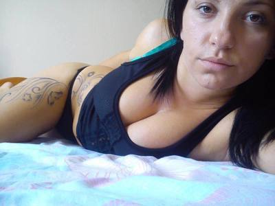 Chat with Johanna (21) | California Hookups Available Now