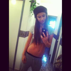 Chat with Chelsey (23) | Ohio Hookups Available Now