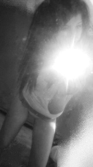 Yvonne (23) in California | Hookup Tonight