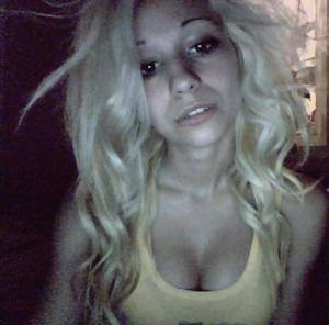 Meet Saniya (22) from South Carolina | Same-Night Dating