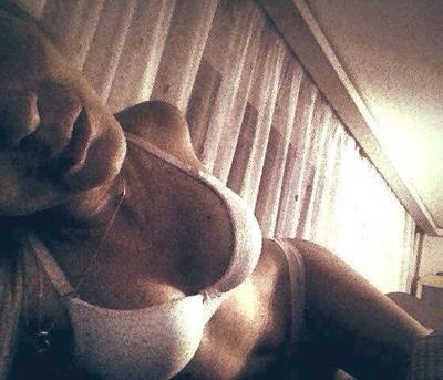 Meet Adriana (28) from Ontario | Same-Night Dating