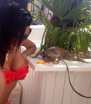 Hilary (24) in Ontario | Hookup Tonight