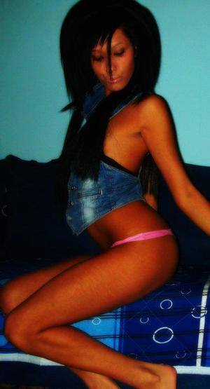 Latasha (20) in Wisconsin | Hookup Tonight