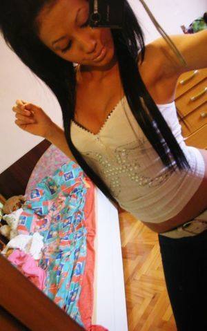 Chat with Christy (22) | Quebec Hookups Available Now