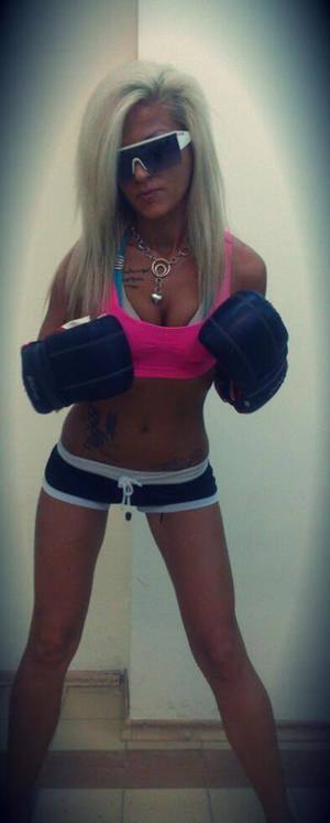 Meet Corinne (24) from New York | Same-Night Dating