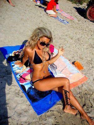 Chat with Breana (21) | Tennessee Hookups Available Now