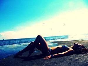 Meet Abigail (24) from Ontario | Same-Night Dating