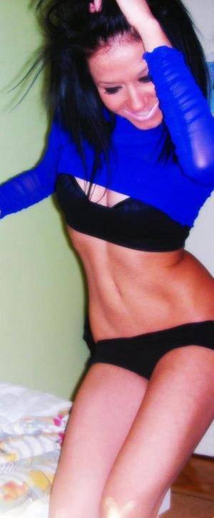Meet Tiffany (20) from North Carolina | Same-Night Dating