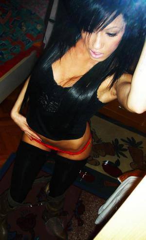 Meet Camille (26) from Iowa | Same-Night Dating