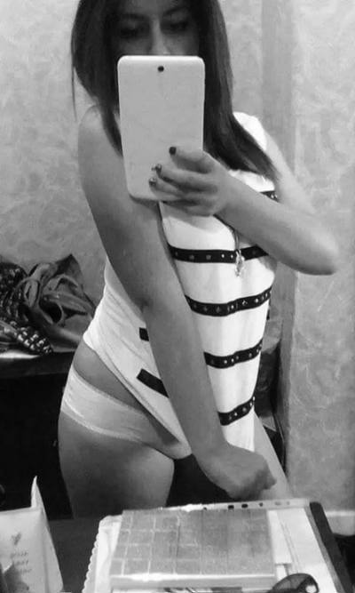 Chat with Brittany (26) | Quebec Hookups Available Now