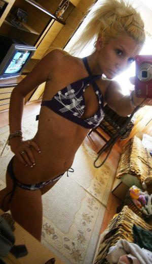 Ann from Texas is looking for adult webcam chat