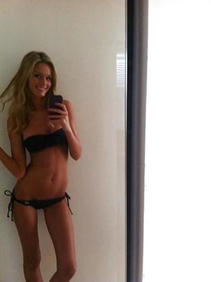 Escorts like Mackenzie are down to fuck you now!