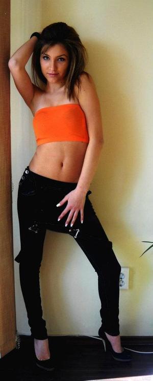 Looking for local cheaters? Take Nina from West Virginia home with you