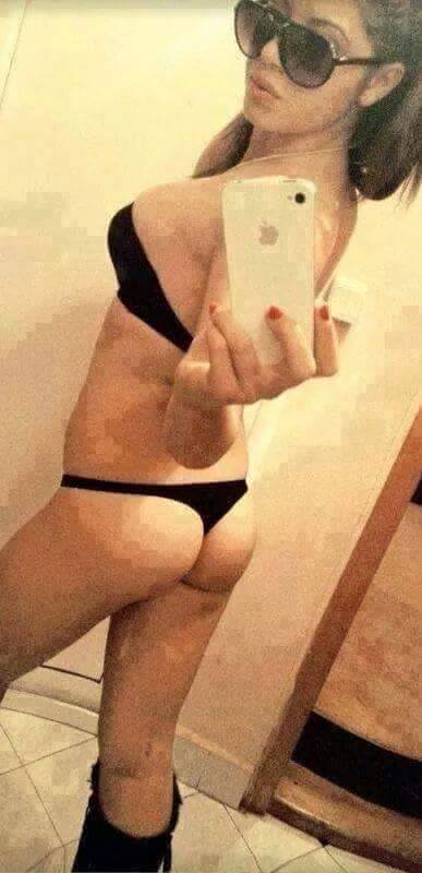 Gracie from South Carolina is looking for adult webcam chat