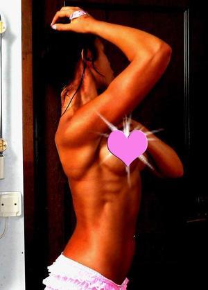 Juana from Arizona is looking for adult webcam chat