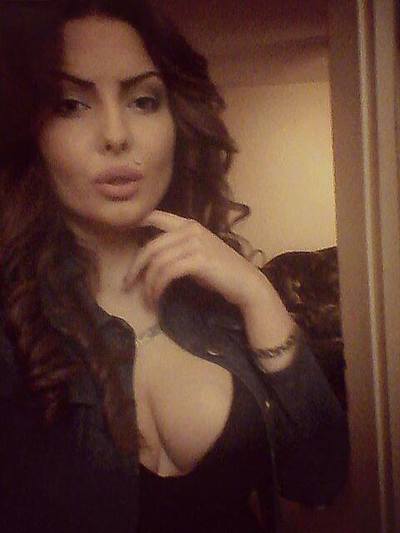 Looking for girls down to fuck? Kirsten from New York is your girl
