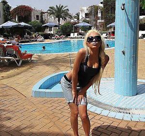 Looking for local cheaters? Take Jeanette from California home with you