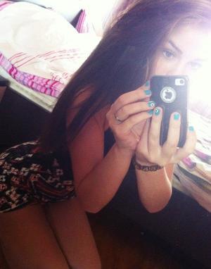 Mia from North Carolina is interested in nsa sex with a nice, young man