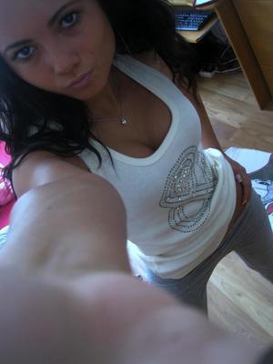 Meet local singles like Staci from Pennsylvania who want to fuck tonight